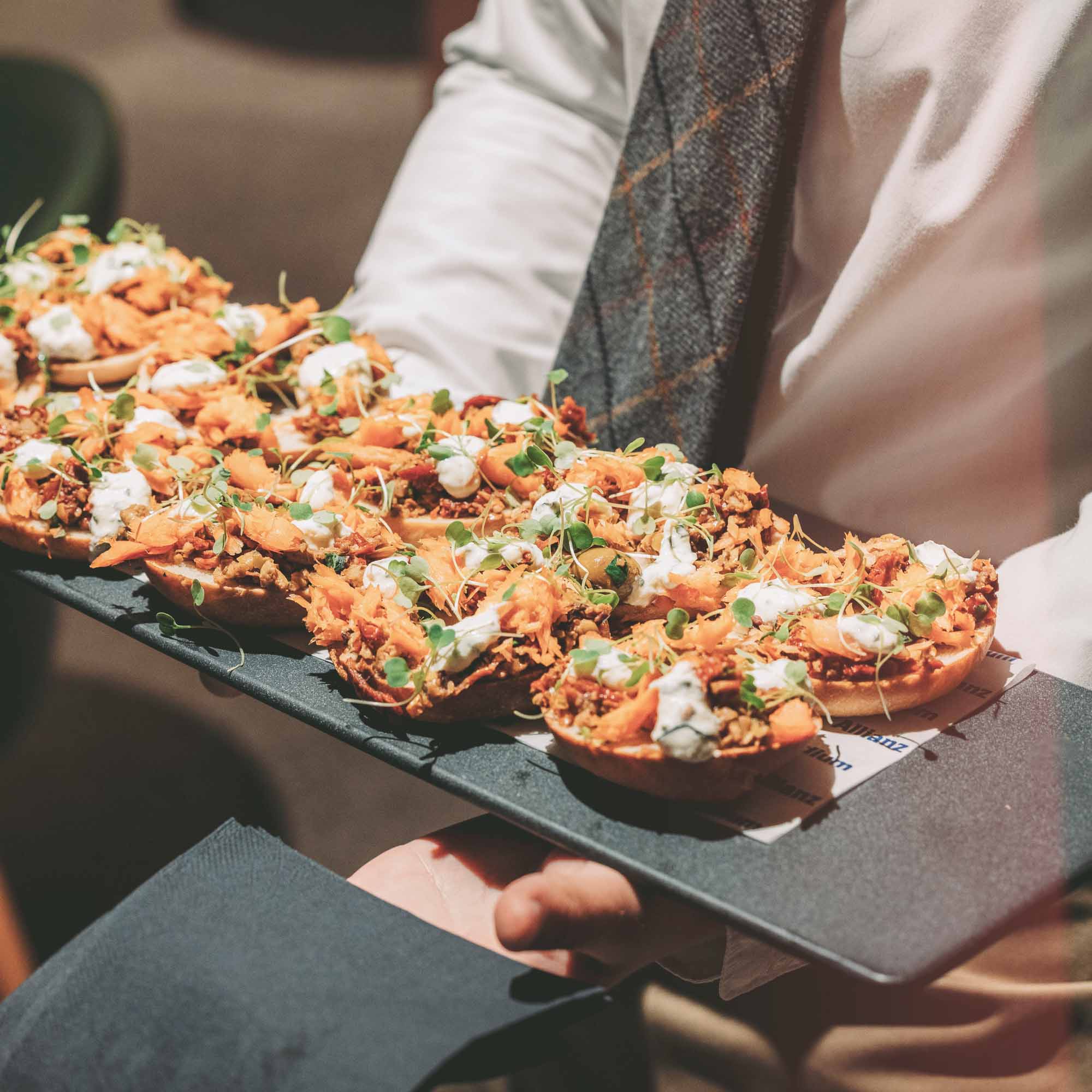 Premium Casual - Guinness Men's Six Nations - England v France - Sun 14 Feb 2027 - Image 4