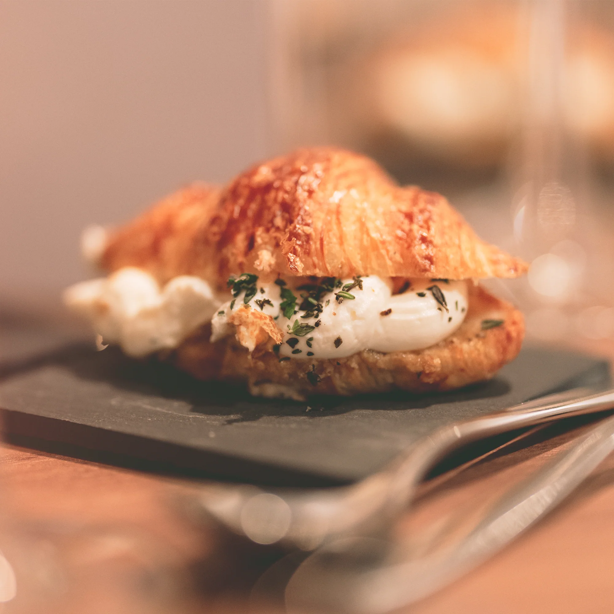 The Green Room - Guinness Men's Six Nations - England v France - Sun 14 Feb 2027 - Image 3